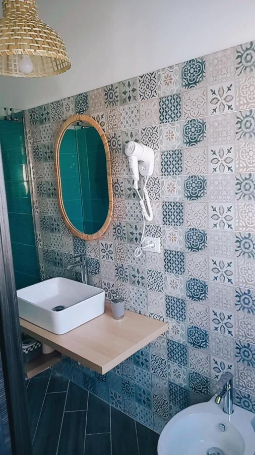 Dimentica Il Cervello Hotel Палермо Екстериор снимка